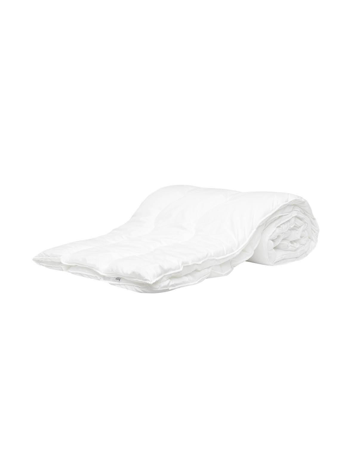 Høie Comfort medium varm fiberdyne i hvitt